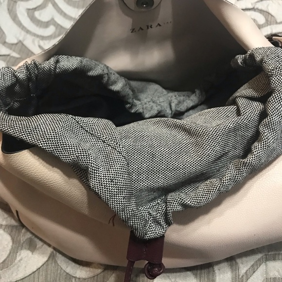 Handbag - Picture 6 of 6